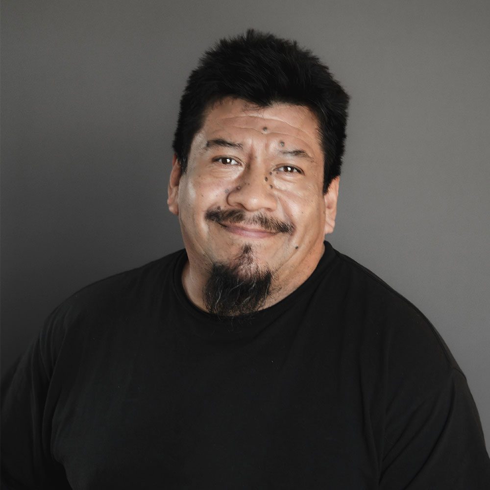 Miguel-Contrereas_1000x1000_Plainshirt